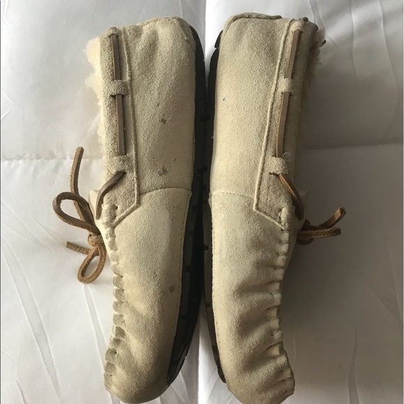 LOWEST PRICE UGG Moccasins (Dakota Slipper) - Picture 3 of 7